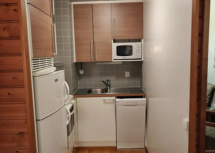 C413 Included Bed Linen And Towels